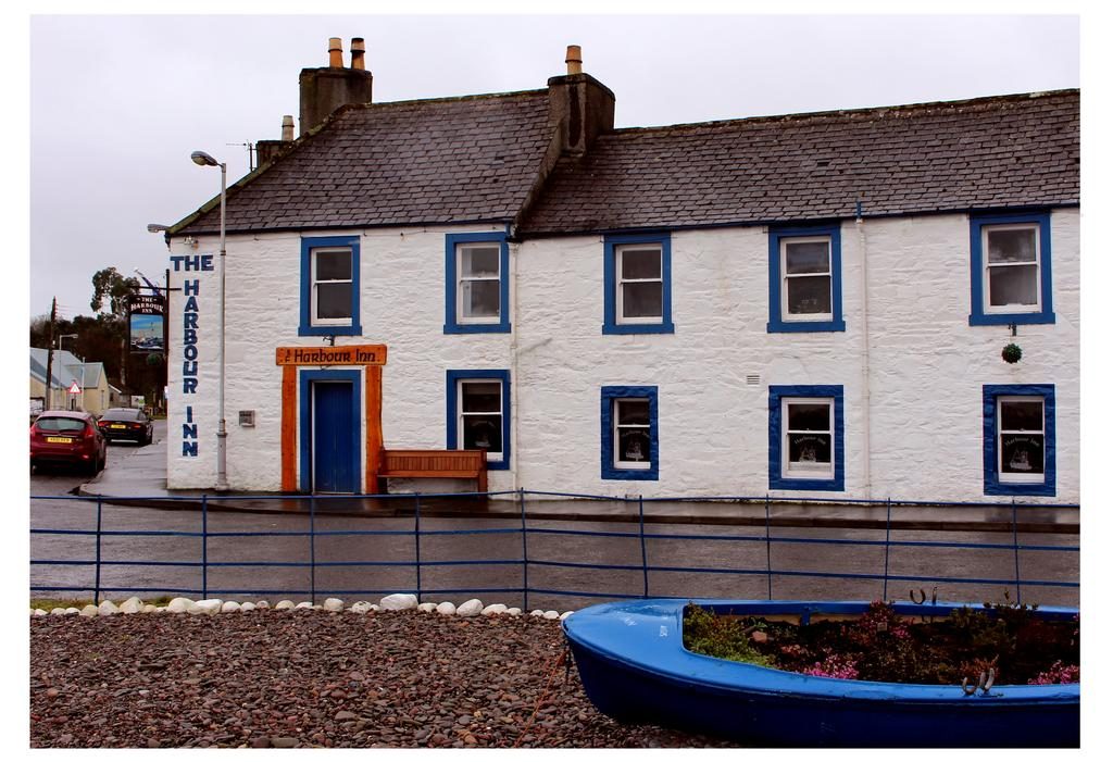 Harbour Inn.jpg