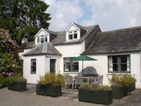 Gardener's cottage.jpg
