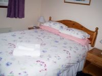 stables-guesthouse-doubleroom.jpeg