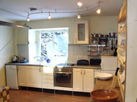 ravenstonemains-kitchen.jpeg